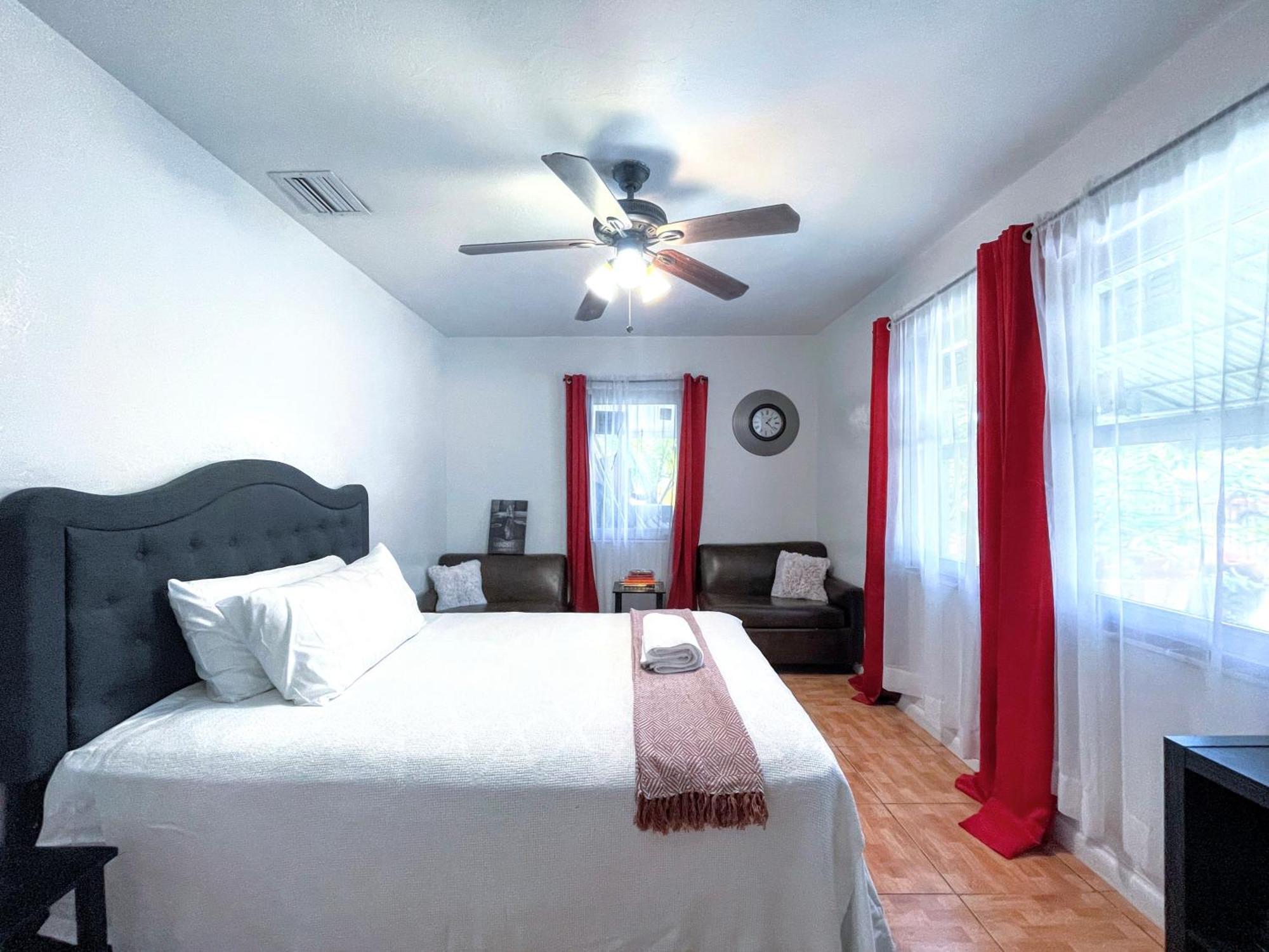 Akeyi Miami305 Private Bedrooms Kültér fotó